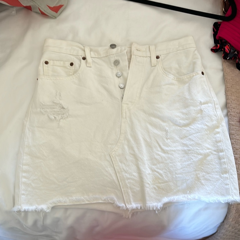 White denim skirt with frayed bottom worn once